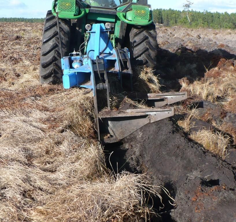 Charrues forestière F3 Ménard-Darriet