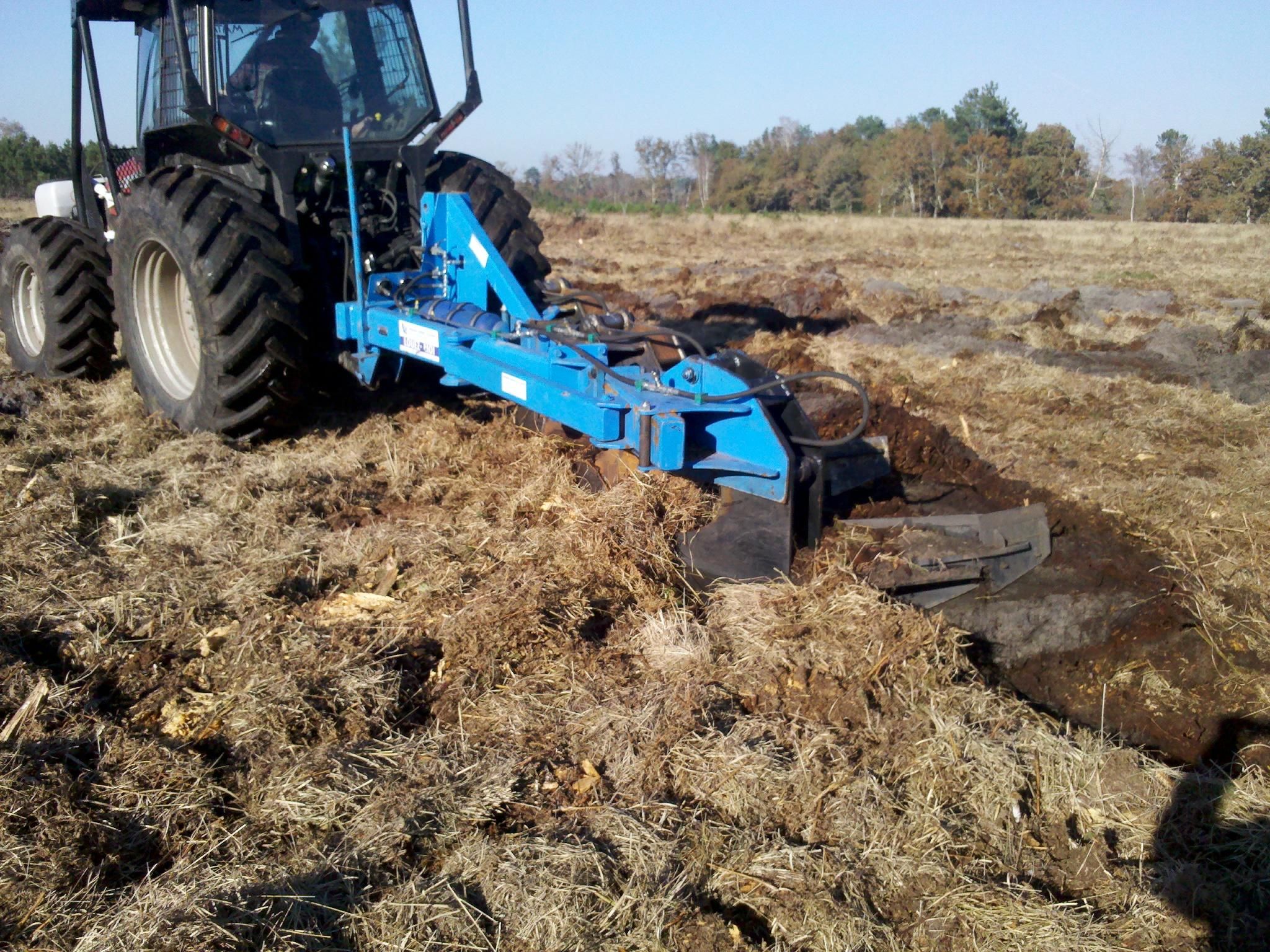 Charrues forestière F3 Ménard-Darriet